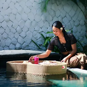 https://calm-villa.hotelsseminyak.net
